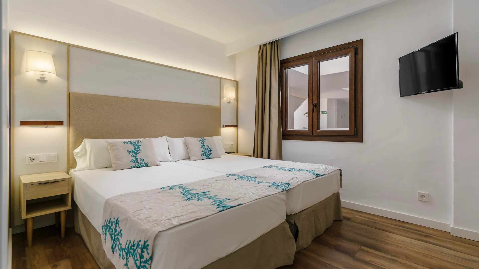 Alua Suites Las Rocas Cala d'Or  Cala d'Or (Mallorca)