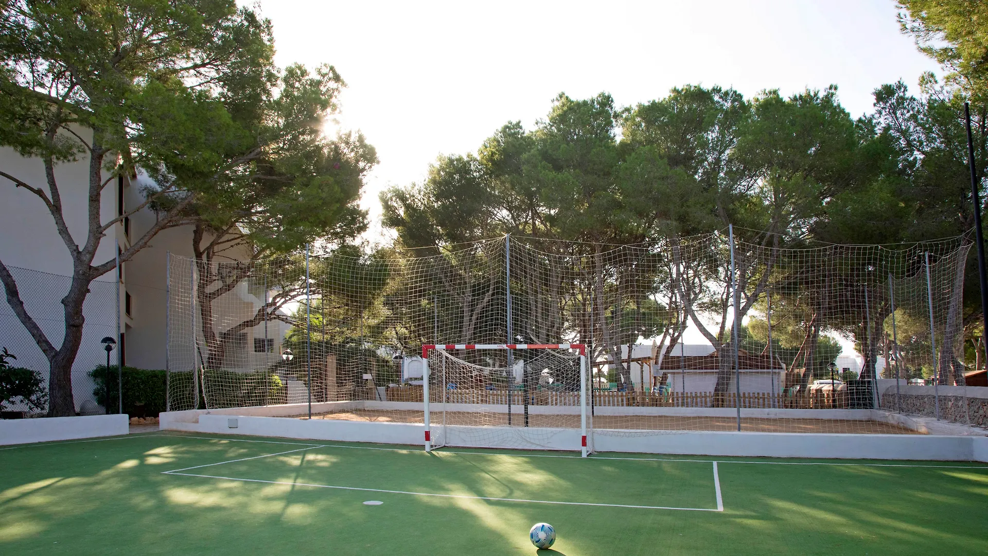 Alua Suites Las Rocas Cala d'Or  4*, Cala d'Or (Mallorca)