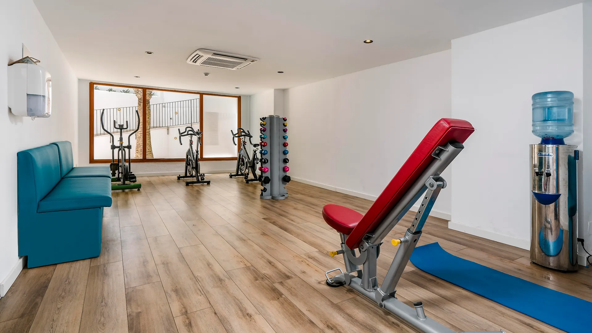 Hotel Alua Suites Las Rocas Cala d'Or